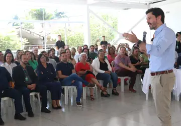 Daniel Vilela visitou a Secretaria de Estado da Educação, Fátima Gavioli, e conheceu os programas executados