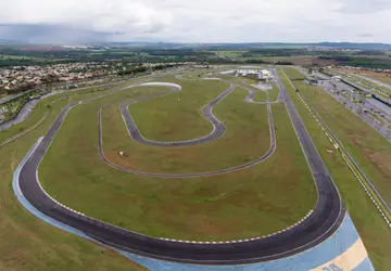 Imagem aérea do Autódromo Internacional de Goiânia