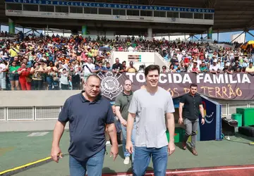 Vice-governador Daniel Vilela participa da abertura da Go Cup 2024, maior torneio de futebol infantil do mundo