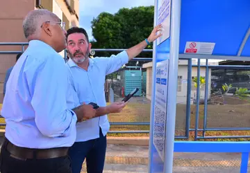 Prefeito Rogério vistoria obras de transporte público, nesta quarta-feira (24/4), como os abrigos da Nova RMTC e estações do BRT 