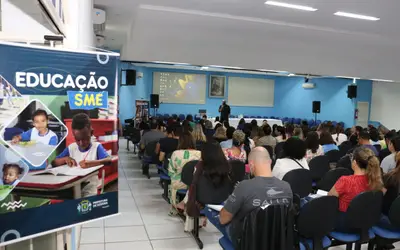 Goiânia: Prefeitura realiza formação sobre autonomia financeira de escolas e Cmeis