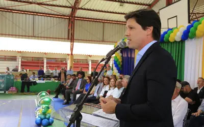 Goiânia: "Governo de Ronaldo Caiado é um marco para educação", afirma Daniel Vilela