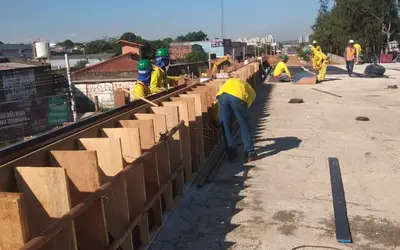Goiânia: Prefeitura interdita Avenida Castelo Branco para obras no viaduto, nesta quinta-feira (9/5)