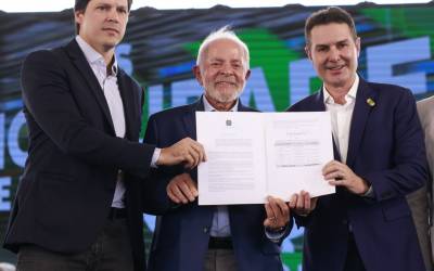 Goiânia: Daniel Vilela reafirma compromisso do Governo de Goiás com educação e mobilidade em evento de inauguração do BRT