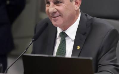 CAE: Vanderlan garante no Senado mais crédito para agricultura familiar