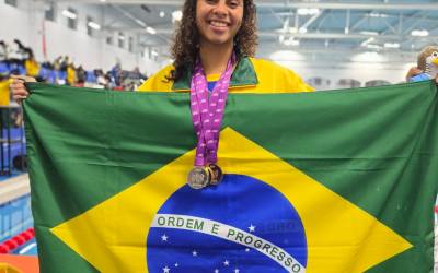 Bolsista do Pró-Atleta é campeã mundial de natação paralímpica escolar