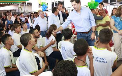 Daniel Vilela entrega nova unidade educacional a estudantes de Jataí, no Sudoeste goiano