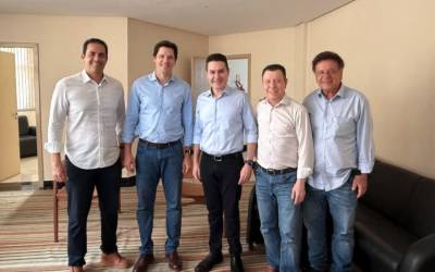 Com apoio de Daniel Vilela, Jamil Calife e José Nelto o prefeito de Catalão Adib Elias Júnior será novo Secretário de Infraestrutura de Goiás