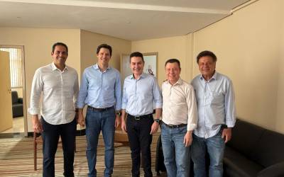 Com apoio de Daniel Vilela, Jamil Calife e José Nelto o prefeito de Catalão Adib Elias Júnior poderá ser novo Secretário de Infraestrutura de Goiás