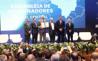 Governador Ronaldo Caiado é reconduzido à presidência do Consórcio Brasil Central e defende tecnologia no combate ao crime