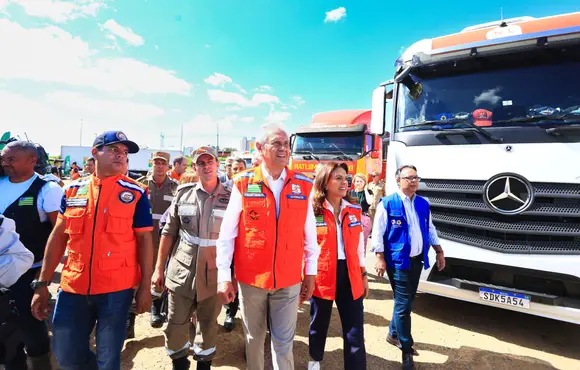 Solidariedade: Goiás envia 16 carretas e 200 toneladas de donativos aos gaúchos